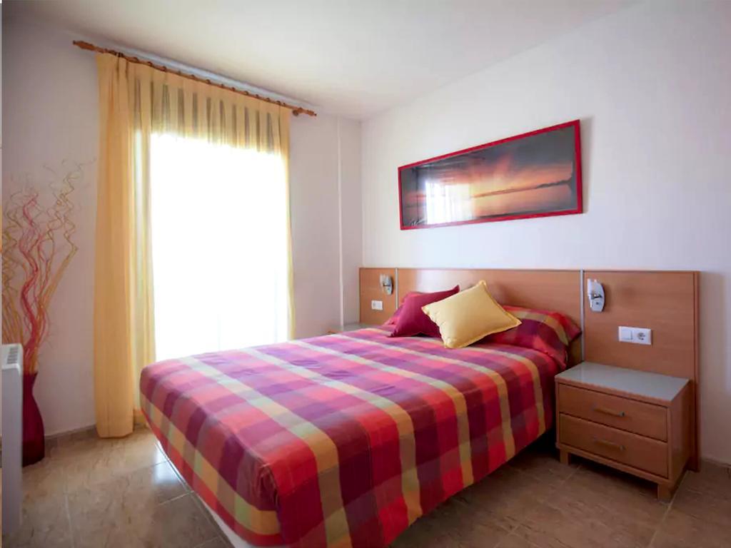 Mirablau Apartment เอมปูเรียบราบา ภายนอก รูปภาพ
