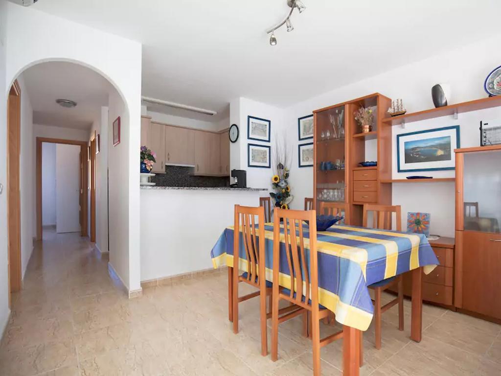 Mirablau Apartment เอมปูเรียบราบา ภายนอก รูปภาพ