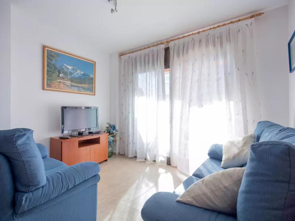 Mirablau Apartment เอมปูเรียบราบา ภายนอก รูปภาพ