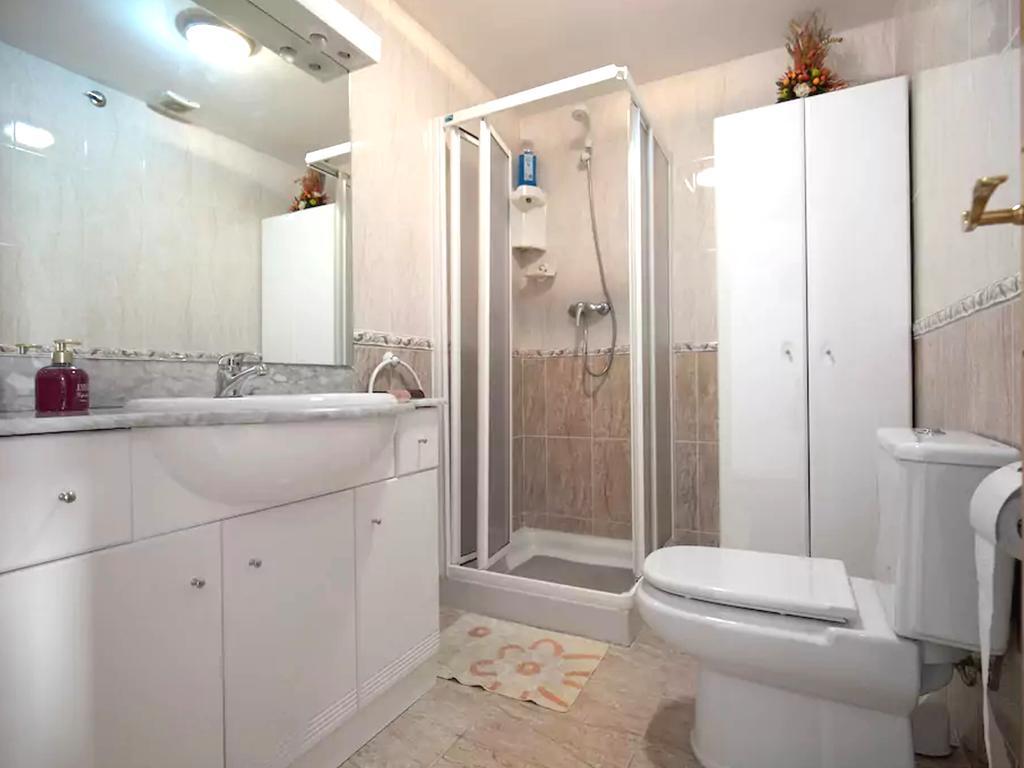 Mirablau Apartment เอมปูเรียบราบา ภายนอก รูปภาพ
